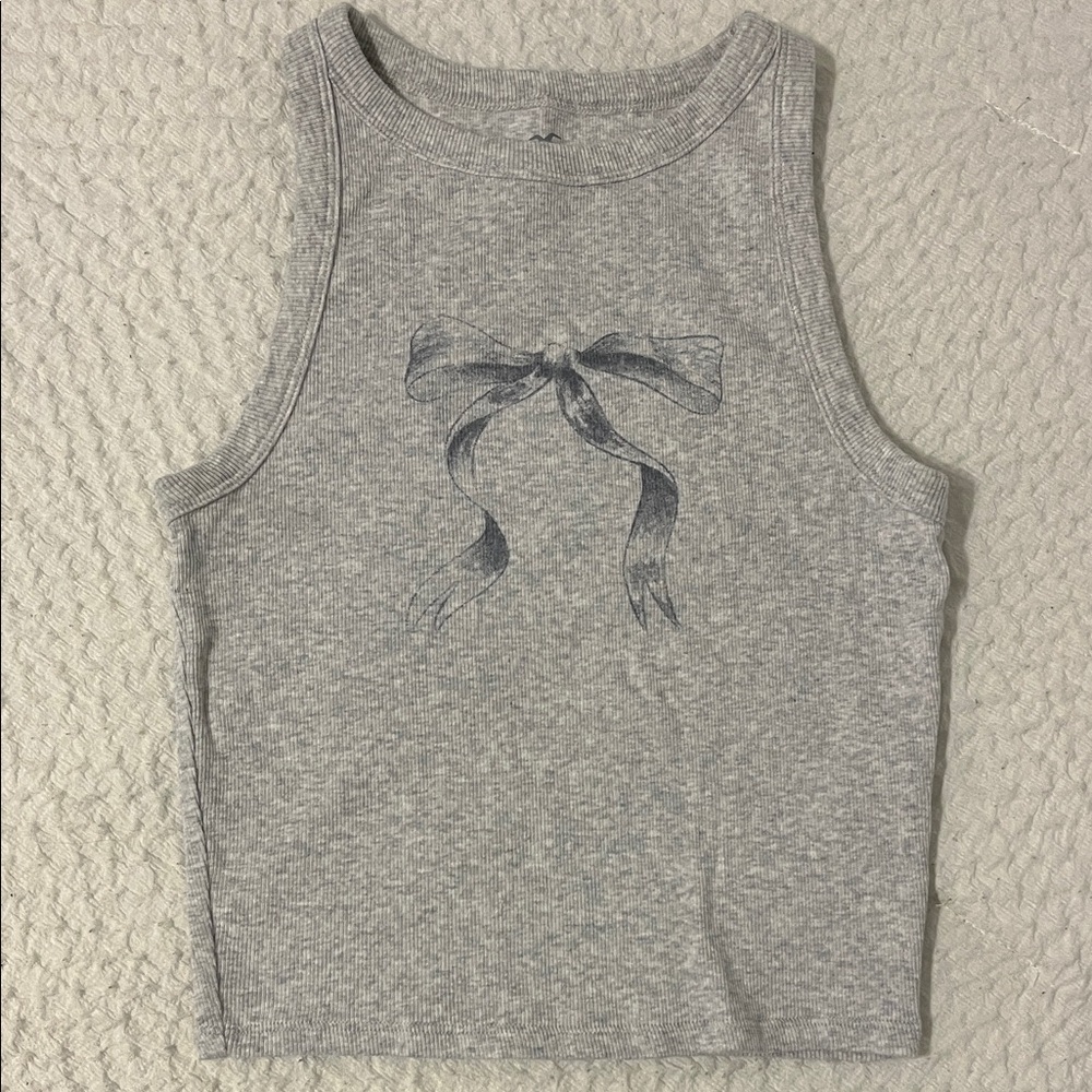 Hollister Gray Ribbed Tank Top with Bow Graphic